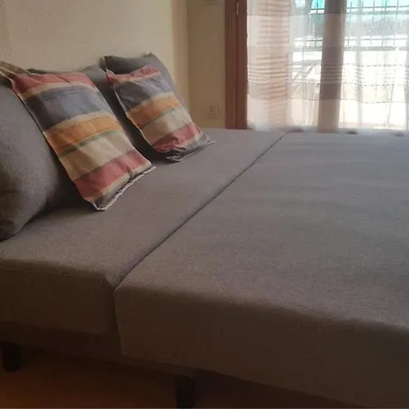 Paraiso I. Wifi.pool.tenis Apartment